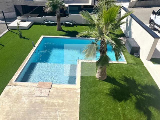 Vente Villa 7 pièces 118 m2 Meysse