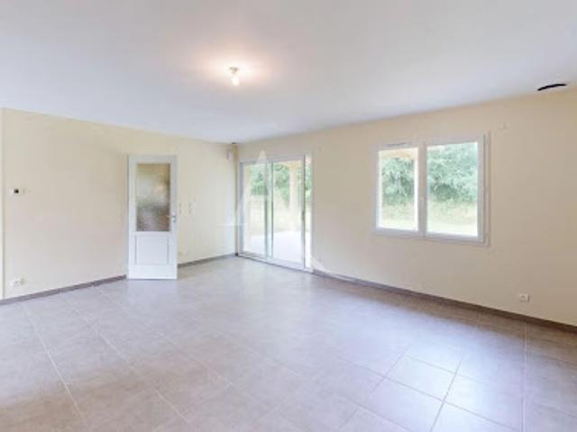 Vente Villa 7 pièces 126.81 m2 Villeneuve de Marsan