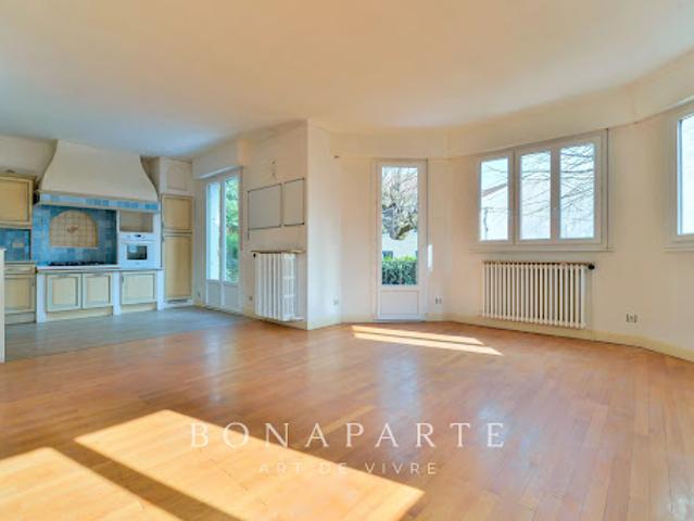 Vente Villa 7 pièces 133.08 m2 Bron