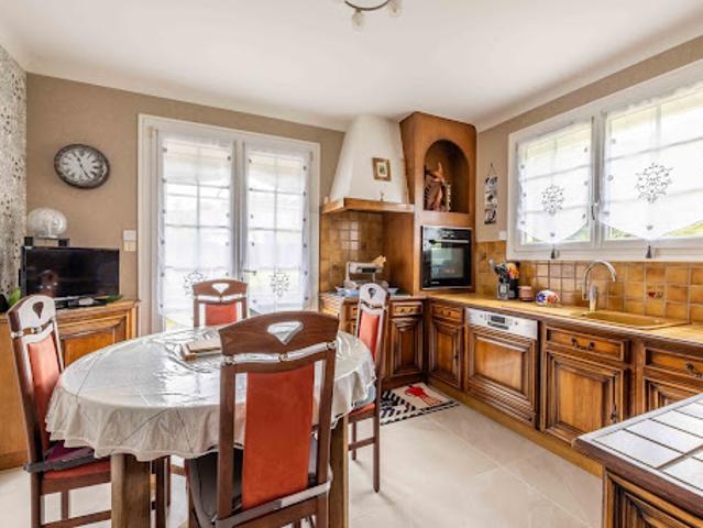 Vente Villa 7 pièces 135.65 m2 Saint Sulpice la Forêt