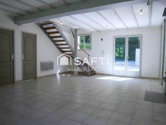 Vente Villa 7 pièces 140 m2 Agonac
