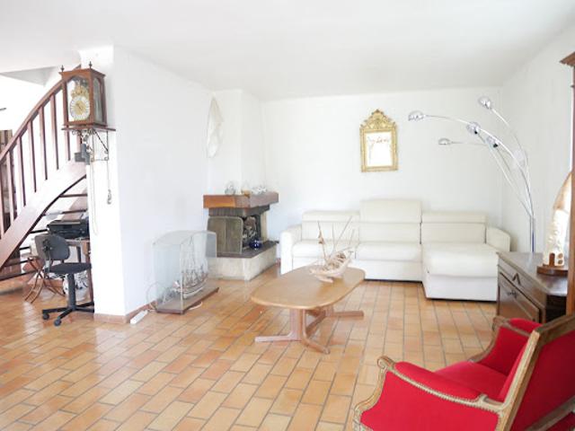 Vente Villa 7 pièces 145 m2 Venelles