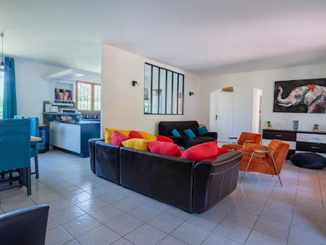 Vente Villa 7 pièces 150 m2 Vidauban
