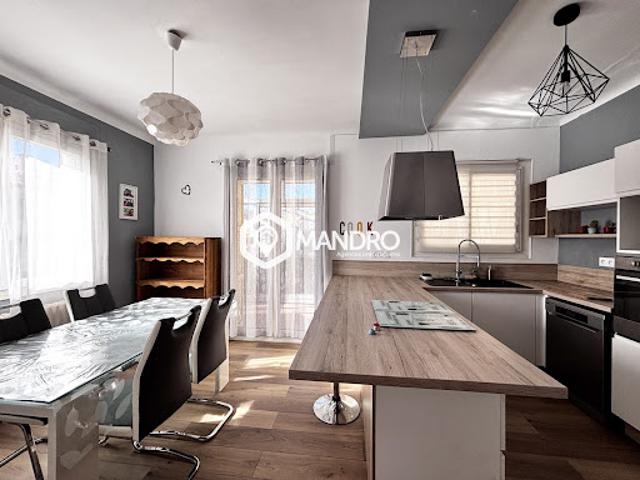Vente Villa 7 pièces 164.65 m2 Ille sur Têt