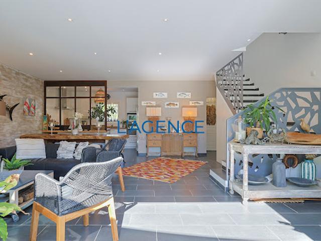 Vente Villa 7 pièces 170 m2 Ayguade Ceinturon