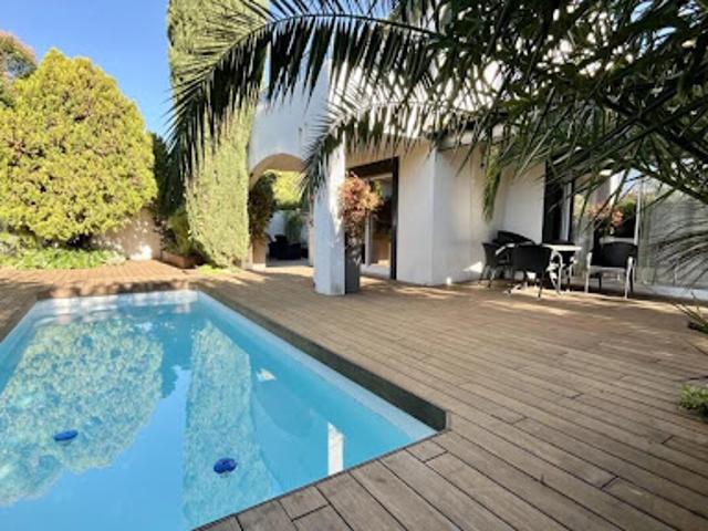 Vente Villa 7 pièces 170 m2 Les Angles