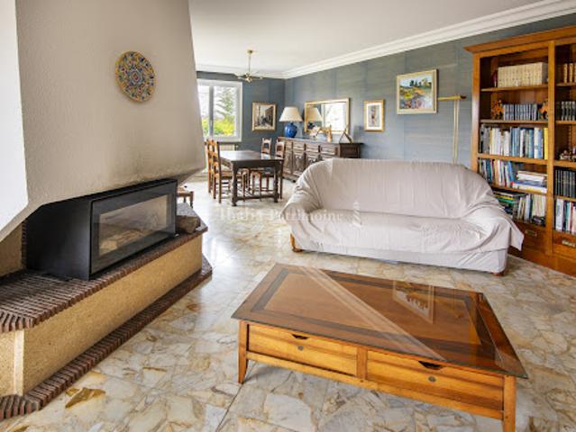 Vente Maison 7 pièces 172 m2 Mareuil