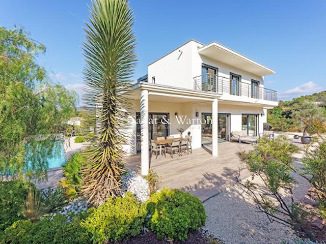 Vente Villa 7 pièces 173 m2 Saint raphael