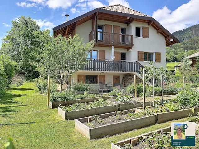 Vente Villa 7 pièces 174 m2 Mieussy