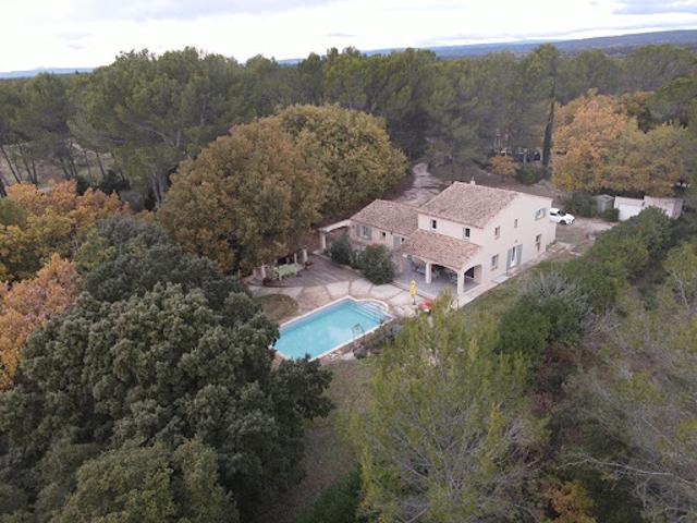 Vente Villa 7 pièces 177 m2 Eguilles