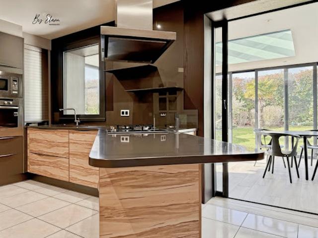 Vente Villa 7 pièces 190 m2 Bussy Saint Georges
