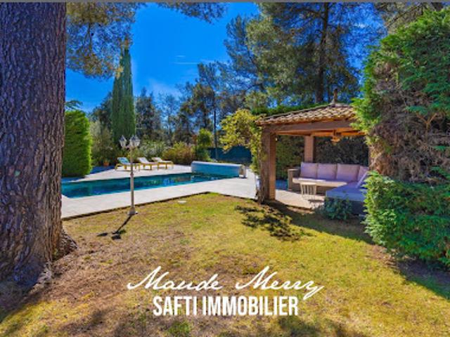Vente Villa 7 pièces 195 m2 Garéoult