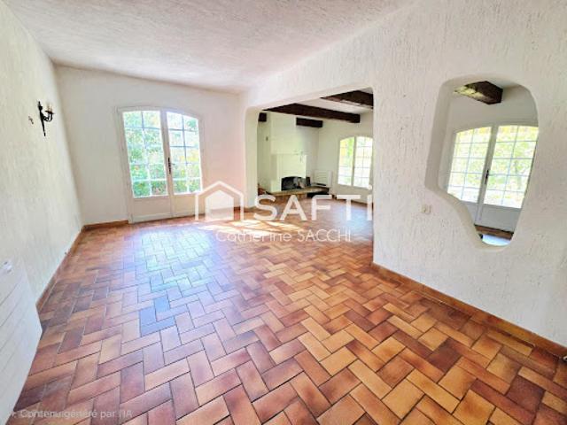 Vente Villa 7 pièces 196 m2 Saint raphael