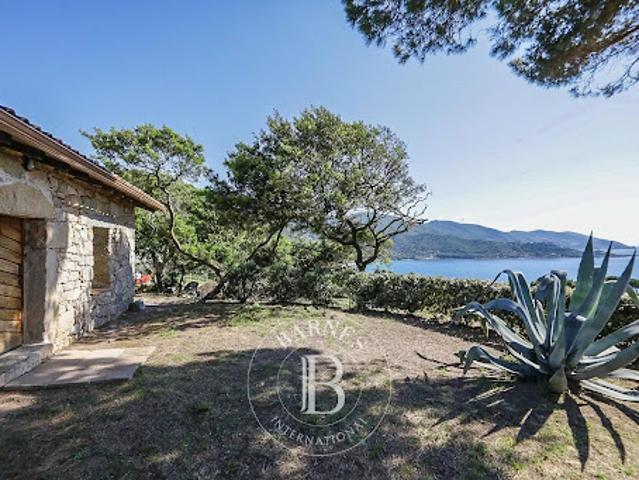 Vente Villa 7 pièces 197 m2 Ajaccio