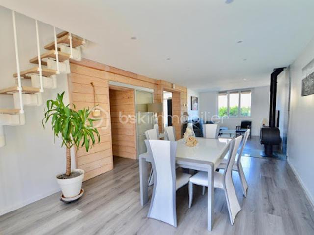 Vente Villa 7 pièces 200 m2 Bompas