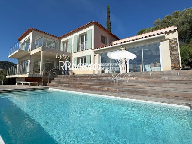 Vente Villa 7 pièces 200 m2 La Croix Valmer