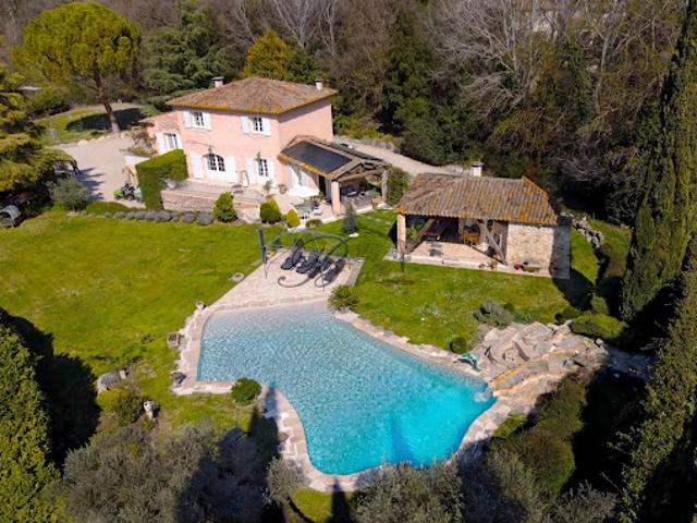 Vente Villa 7 pièces 206 m2 Meyrargues