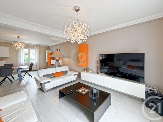 Vente Villa 8 pièces 208 m2 Monticello