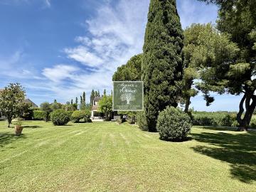 Vente Villa 7 pièces 215 m2 Fourques
