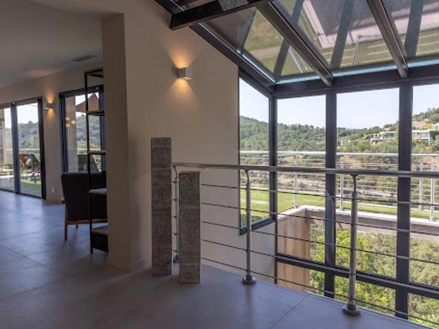 Vente Villa 7 pièces 220 m2 Grimaud