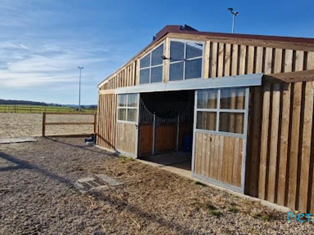 Vente Villa 7 pièces 239 m2 Sennecey le Grand
