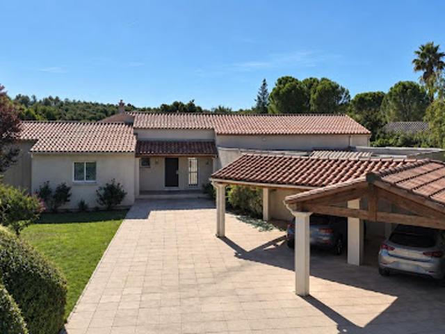 Vente Villa 7 pièces 240 m2 Saint Clément de Rivière
