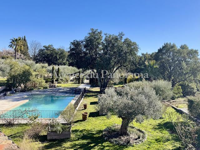 Vente Villa 7 pièces 256.81 m2 Le Tignet