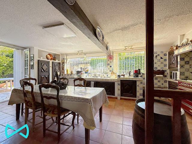 Vente Villa 7 pièces 259 m2 Montpellier
