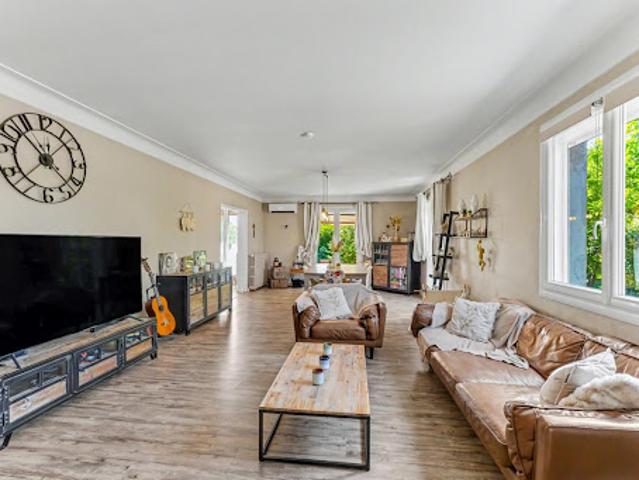 Vente Villa 7 pièces 260 m2 L'Honor de Cos
