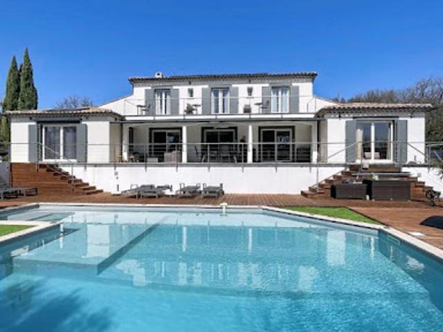 Vente Villa 7 pièces 260 m2 Saint Maximin la Sainte Baume
