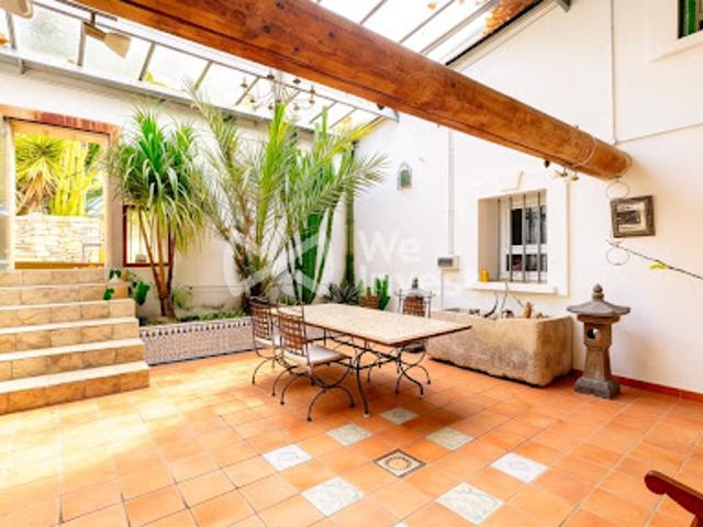 Vente Villa 7 pièces 272 m2 Saint Aunès