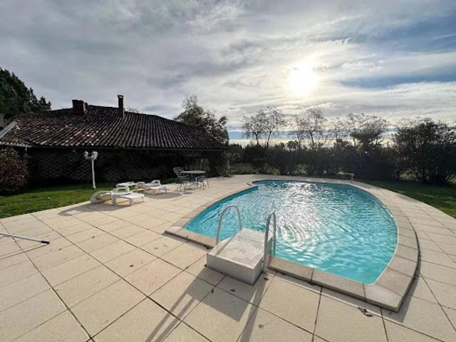 Vente Villa 7 pièces 275 m2 Castelnau Magnoac