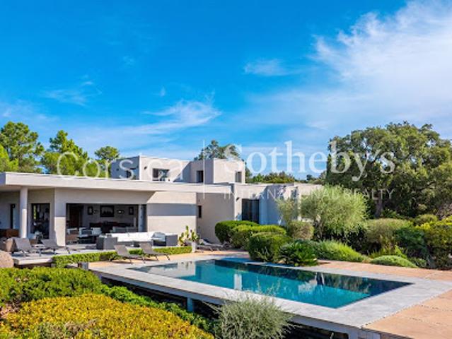 Vente Villa 7 pièces 300 m2 Zonza