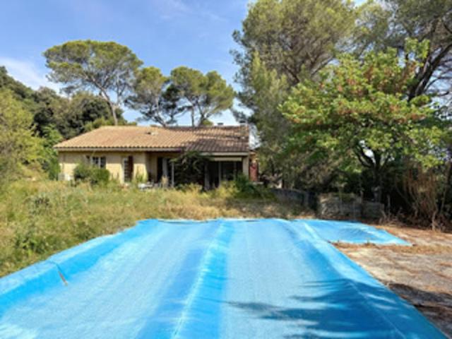 Vente Villa 7 pièces 308.67 m2 Villeneuve les avignon