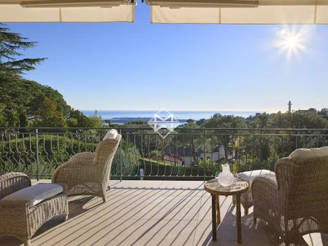 Vente Villa 7 pièces 320 m2 Cannes