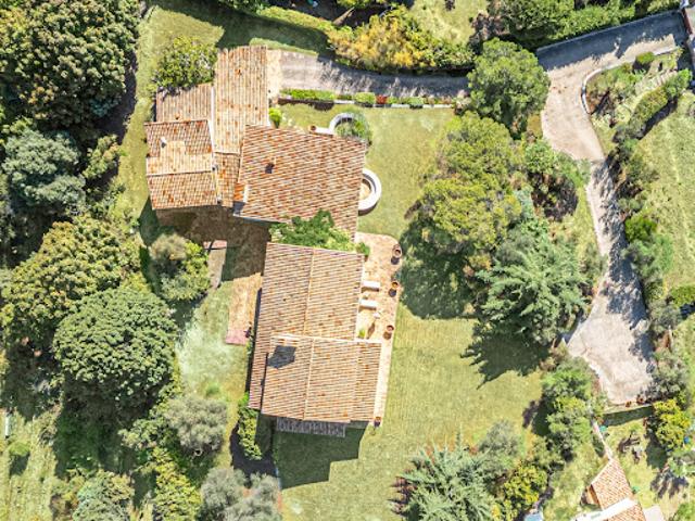 Vente Villa 8 pièces 407 m2 Levens