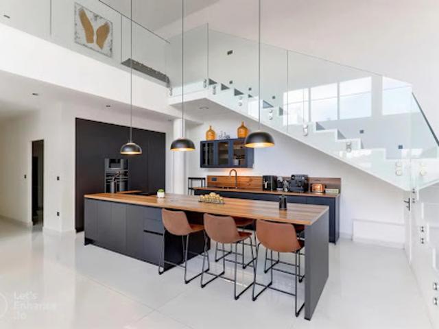 Vente Villa 8 pièces 410 m2 Le Cheix