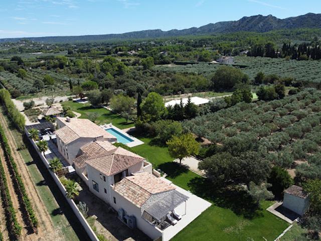 Vente Villa 8 pièces 412 m2 Eygalières