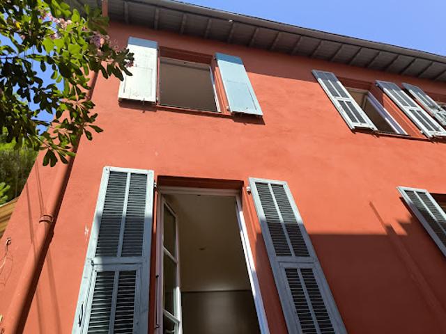 Vente Villa 8 pièces 134 m2 Nice