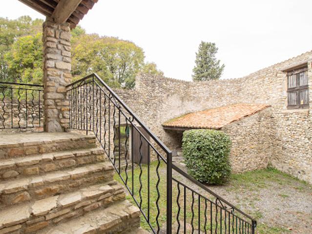 Vente Villa 8 pièces 138 m2 Lézan