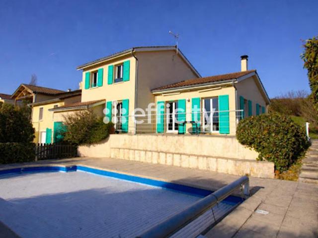 Vente Villa 8 pièces 146 m2 Porte des Pierres Dorées