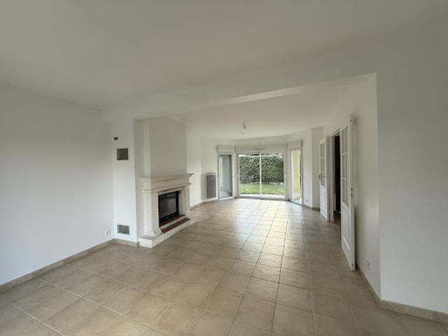 Vente Villa 8 pièces 153.98 m2 Beaussais sur Mer