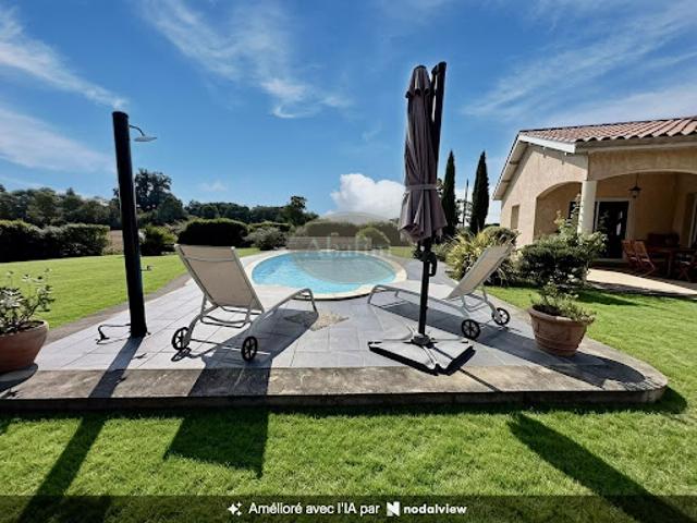 Vente Villa 8 pièces 174 m2 Ponsampère