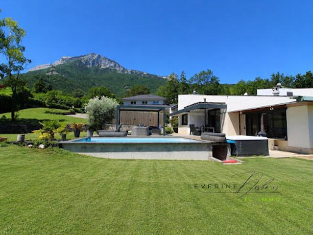 Vente Villa 8 pièces 182 m2 Seyssins