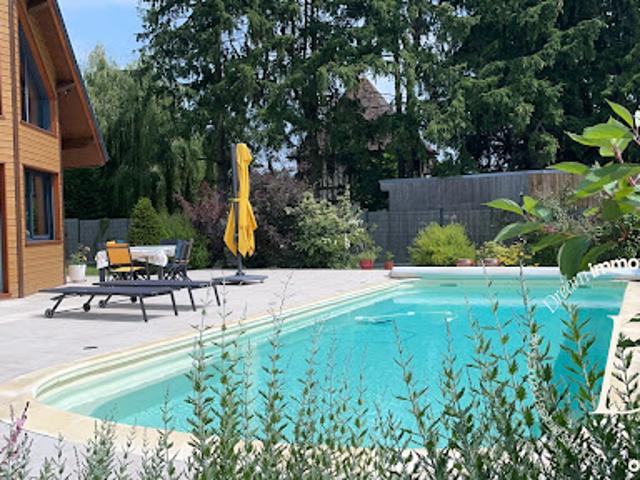 Vente Villa 8 pièces 190.85 m2 Bois Jérôme Saint Ouen