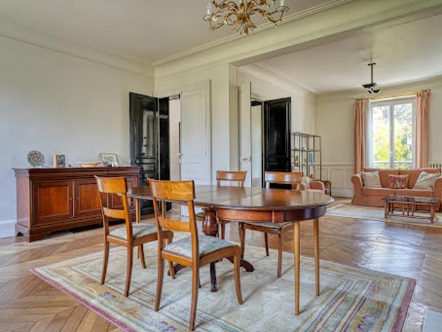 Vente Villa 8 pièces 197 m2 Argenteuil
