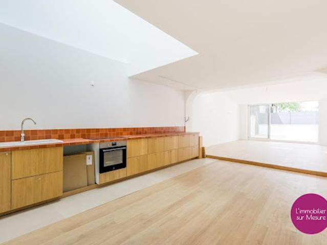 Vente Villa 8 pièces 200 m2 Montreuil