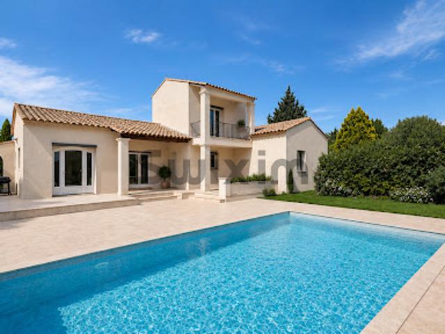 Vente Villa 8 pièces 210 m2 Chateaurenard