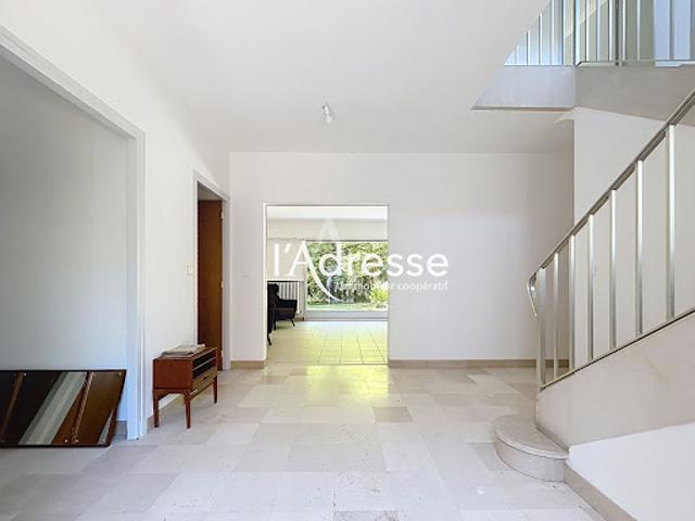 Vente Villa 8 pièces 215 m2 Chambray les tours