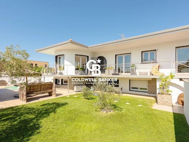 Vente Villa 8 pièces 216 m2 Ondres